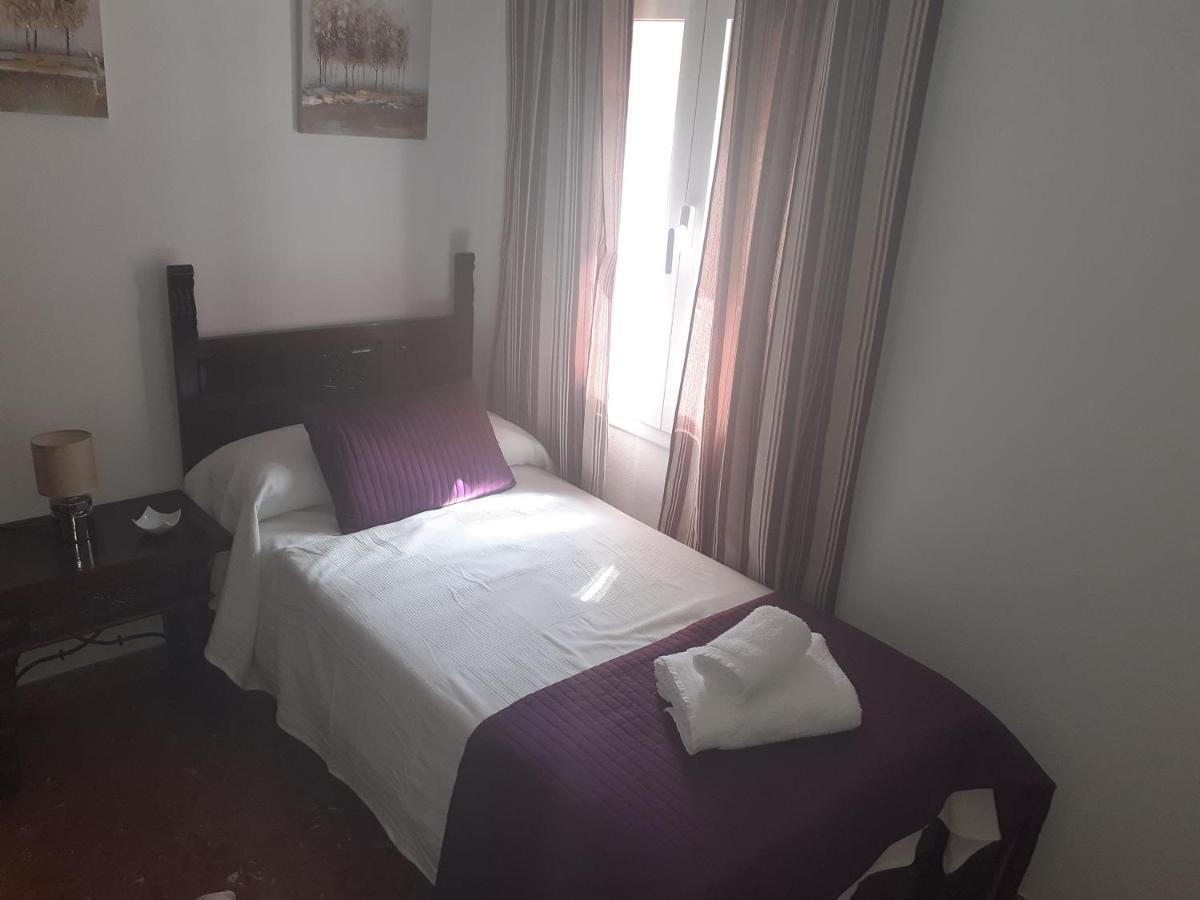 Casa Rural Plaza Zahara Buenas Vistas サアラ・デ・ラ・シエラ エクステリア 写真