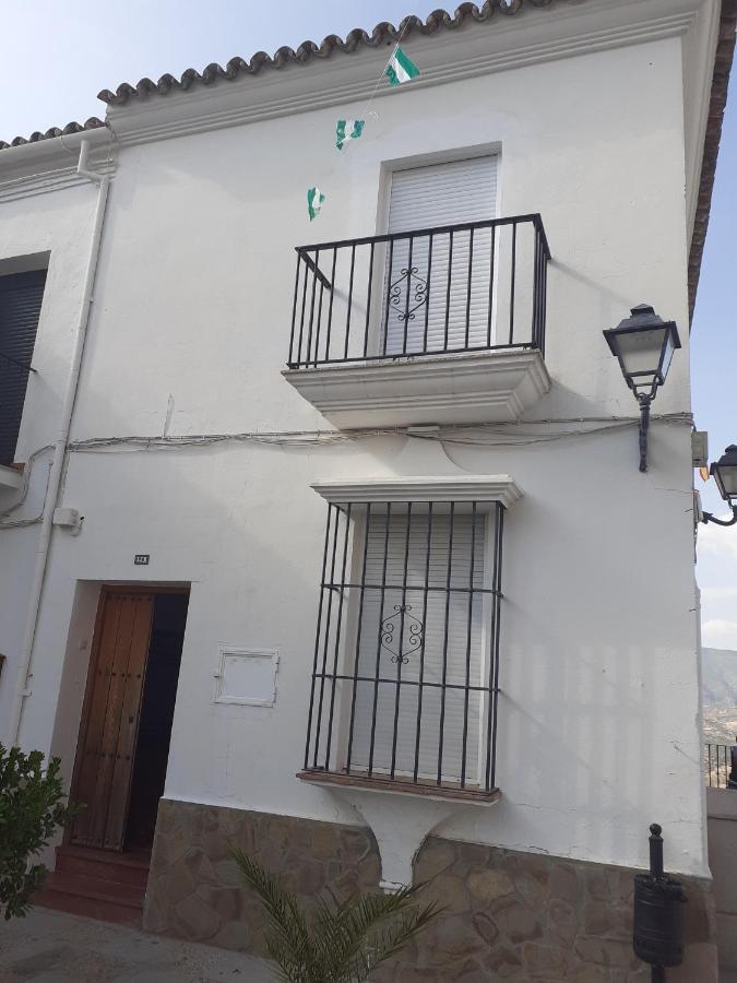 Casa Rural Plaza Zahara Buenas Vistas サアラ・デ・ラ・シエラ エクステリア 写真